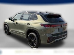 Volkswagen Tiguan SE R-Line Black 2.0T FWD 2026