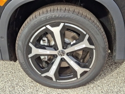 Volkswagen Tiguan SE 2.0T 4MOTION 2026