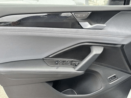 Volkswagen Tiguan SE 2.0T FWD 2026