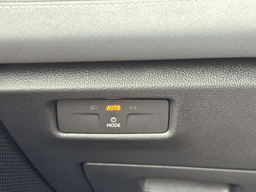 Volkswagen Tiguan SE 2.0T FWD 2026