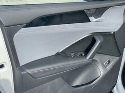 Volkswagen Tiguan SE 2.0T FWD 2026