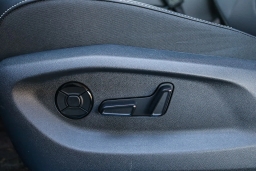Volkswagen Tiguan SE 2.0T FWD 2026