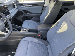 Volkswagen Tiguan SE 2.0T FWD 2026