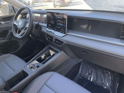 Volkswagen Tiguan SE 2.0T FWD 2026