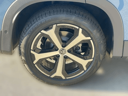 Volkswagen Tiguan SE 2.0T FWD 2026