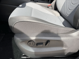 Volkswagen Tiguan SE 2.0T FWD 2026