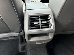 Volkswagen Tiguan SE 2.0T FWD 2026