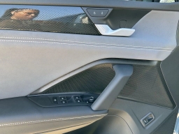 Volkswagen Tiguan SE 2.0T FWD 2026