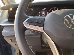 Volkswagen Tiguan SE 2.0T FWD 2026