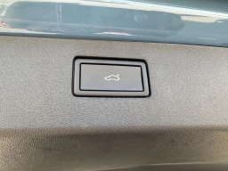 Volkswagen Tiguan SE 2.0T FWD 2026