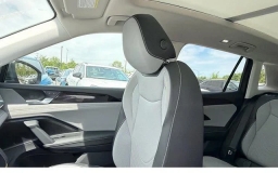Volkswagen Tiguan SE FWD 2026