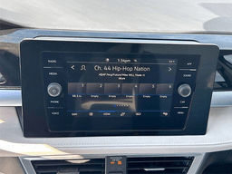 Volkswagen Taos SE FWD 2025