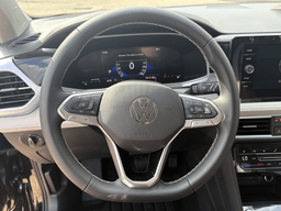 Volkswagen Taos SE FWD 2026