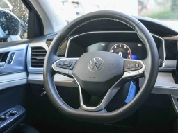 Volkswagen Taos SE FWD 2026