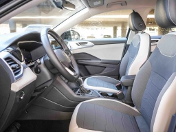 Volkswagen Taos SE FWD 2026