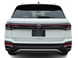 Volkswagen Taos SE FWD 2026