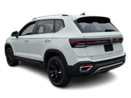 Volkswagen Taos SE FWD 2026