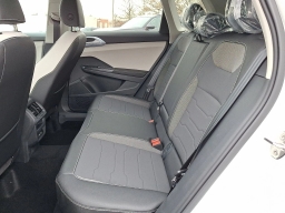 Volkswagen Taos SE FWD 2026