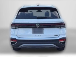Volkswagen Taos SE 4MOTION 2026