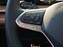 Volkswagen Tiguan SEL R-Line Turbo 2.0T 4MOTION 2026