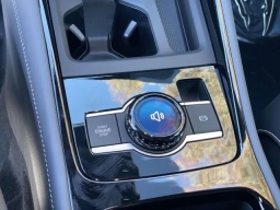 Volkswagen Tiguan SEL R-Line Turbo 2.0T 4MOTION 2026