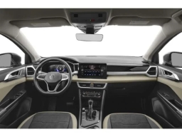 Volkswagen Taos SE 4MOTION 2026