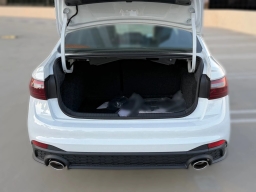 Volkswagen Jetta GLI Autobahn DSG 2026