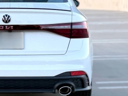 Volkswagen Jetta GLI Autobahn DSG 2026