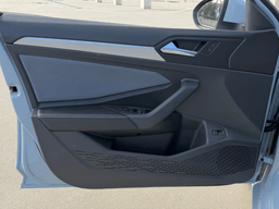 Volkswagen Jetta SE Auto 2026