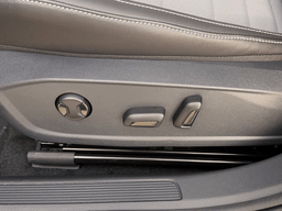 Volkswagen Jetta SE Auto 2026