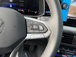 Volkswagen Jetta SE Auto 2026