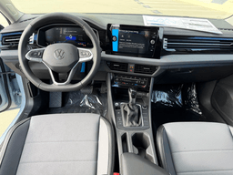 Volkswagen Jetta SE Auto 2026