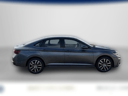 Volkswagen Jetta SE Auto 2026