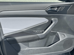 Volkswagen Jetta SE Auto 2026