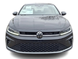 Volkswagen Jetta SE Auto 2026