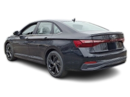 Volkswagen Jetta SE Auto 2026