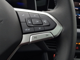 Volkswagen Jetta SE Auto 2026