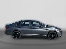 Volkswagen Jetta SE Auto 2026