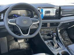 Volkswagen Jetta SE Auto 2026