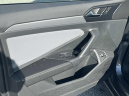 Volkswagen Jetta SE Auto 2026