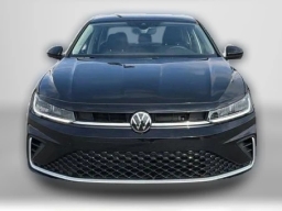 Volkswagen Jetta SE Auto 2026