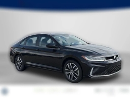 Volkswagen Jetta SE Auto 2026
