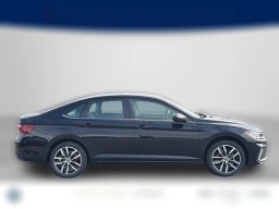 Volkswagen Jetta SE Auto 2026
