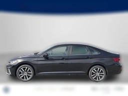 Volkswagen Jetta SE Auto 2026