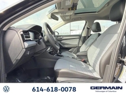 Volkswagen Jetta SE Auto 2026