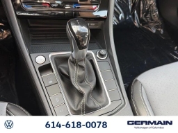 Volkswagen Jetta SE Auto 2026