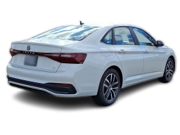 Volkswagen Jetta SE Auto 2026