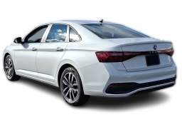 Volkswagen Jetta SE Auto 2026