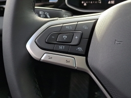 Volkswagen Jetta SE Auto 2026