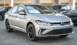 Volkswagen Jetta SE Auto 2026